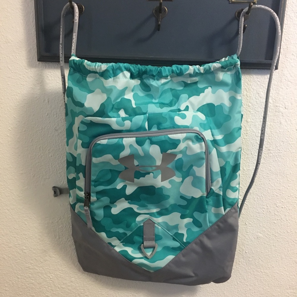 Under Armour drawstring back pack.